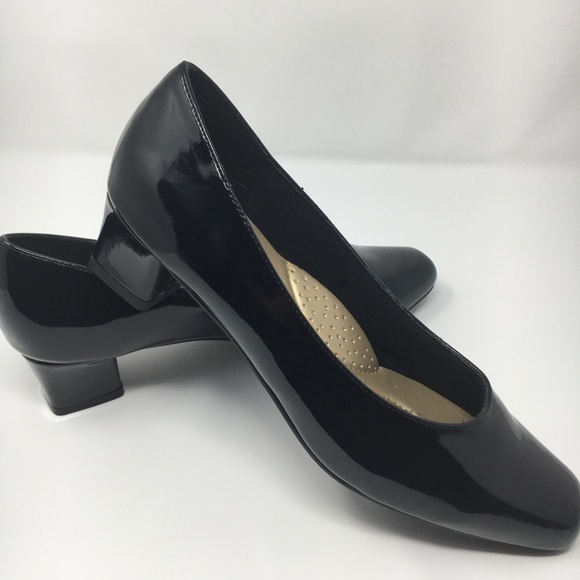 Platinum Collection By Jade black 1.2 inches heel - Picture 8 of 12